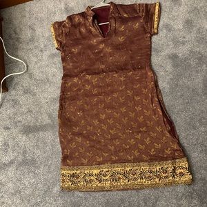 indian pakistani bangladeshi. burgundy women’s kurta